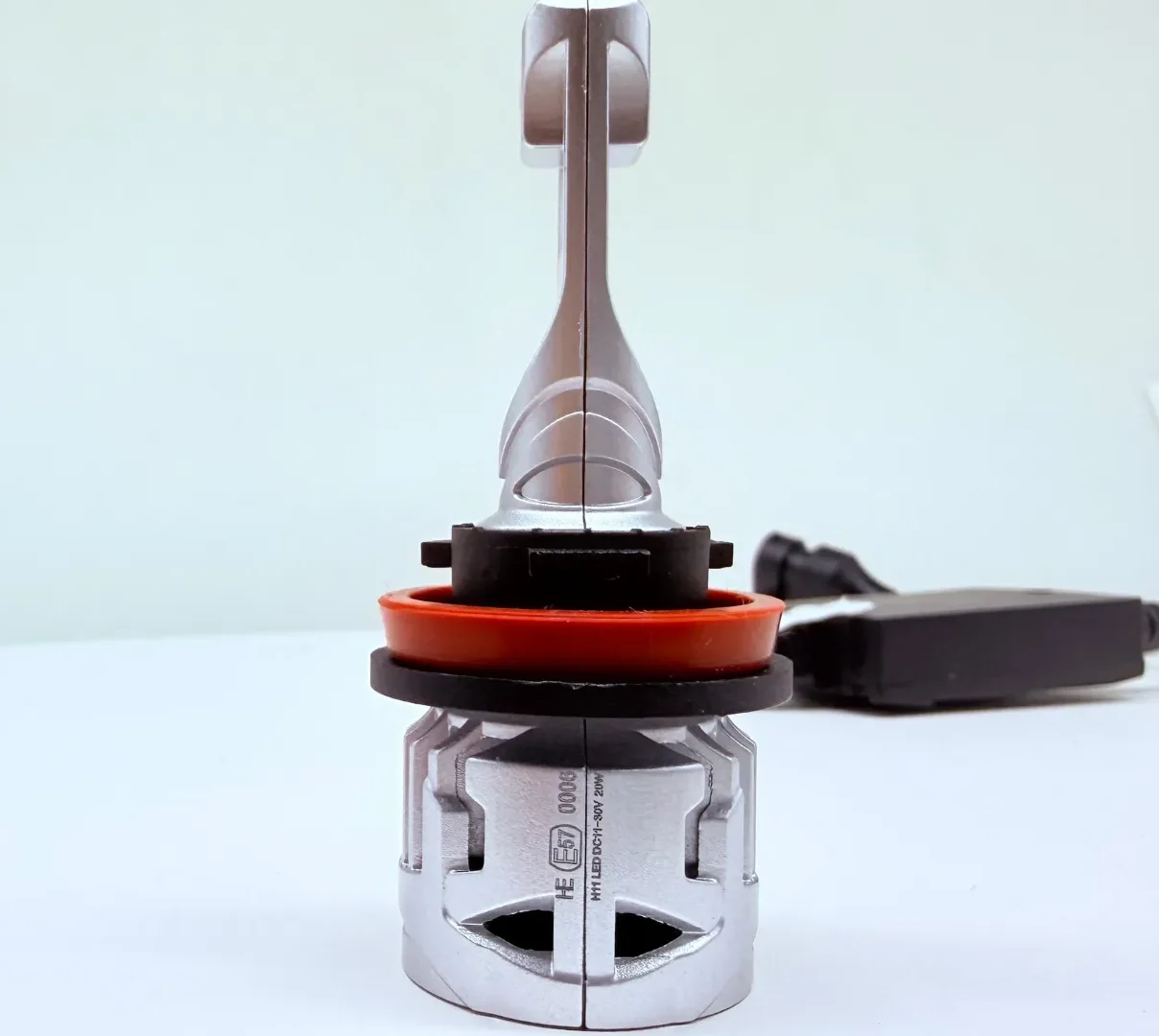 luxfighter H11 LEDr product lamp and external driver and the lamp marking