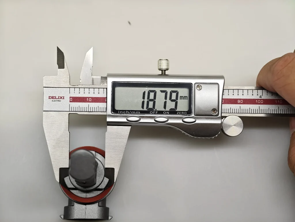 Outer-diameter measurement of the E4E H11 LEDr base locating section: 18.79 mm