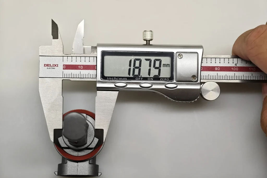 Outer-diameter measurement of the E4E H11 LEDr base locating section: 18.79 mm