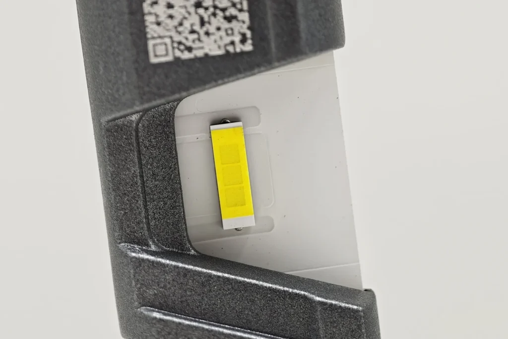 Close-up of one E4E H11 LEDr emitting surface