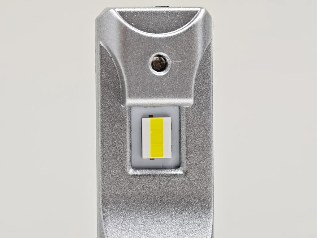 luxfighter H11 LEDr LED emitter close-up