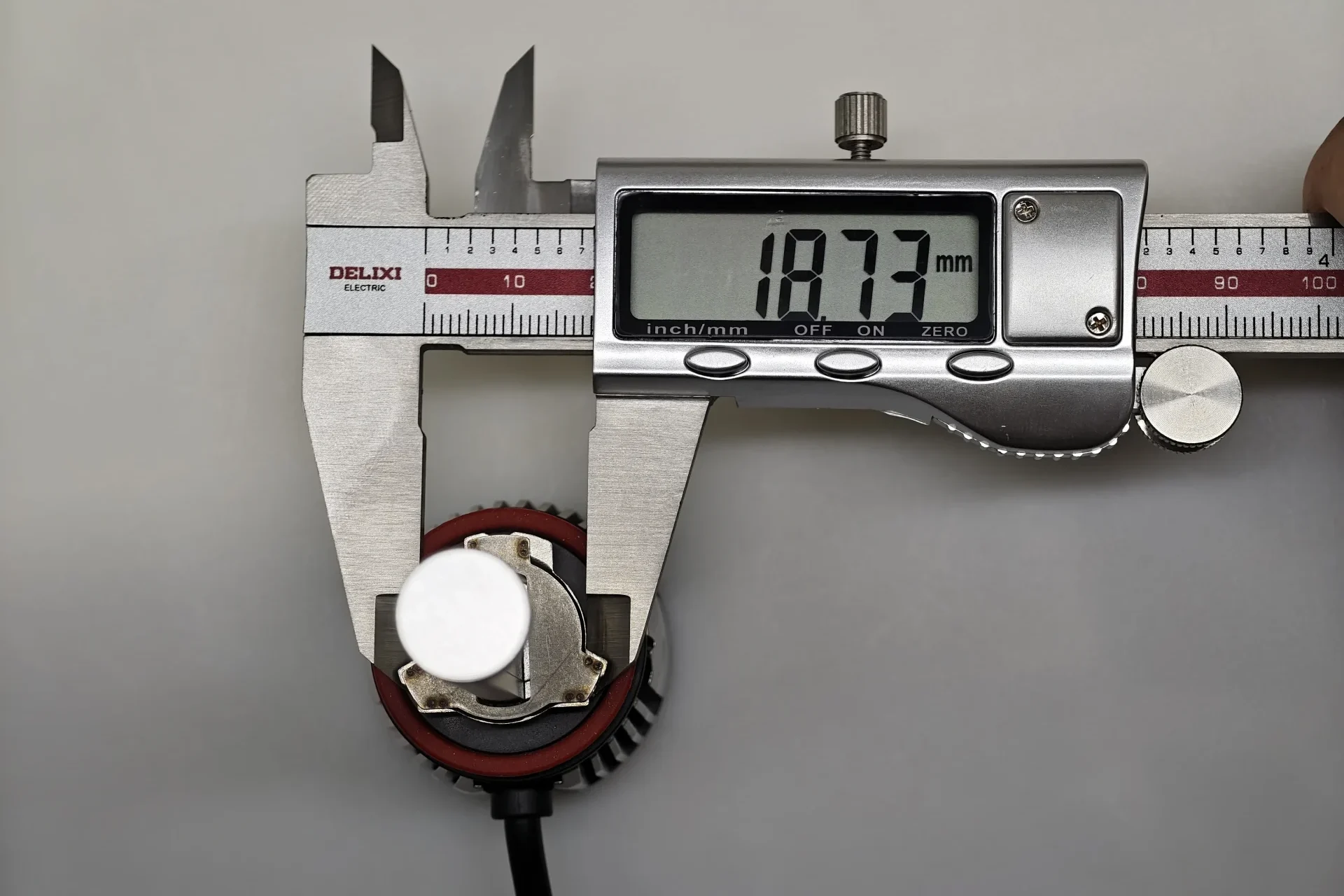 OSRAM H11 LEDr product dimension measurement