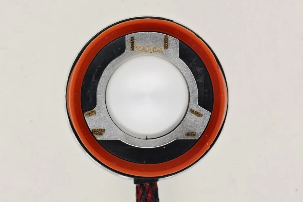 EB H11 LEDr keyed PGJ19-2 base top view