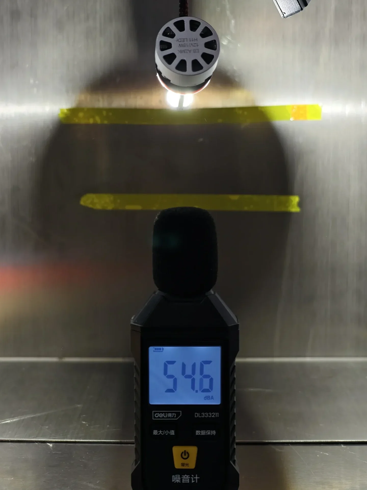 EB H11 LEDr operating noise measurement at 3.5 cm