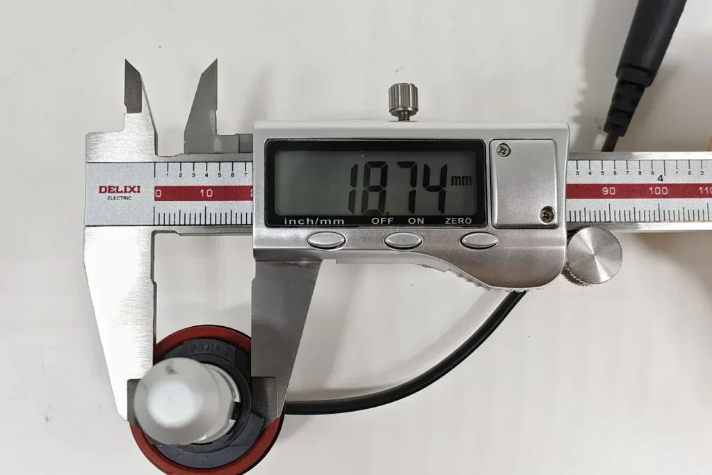 Philips H11 LEDr product dimension measurement